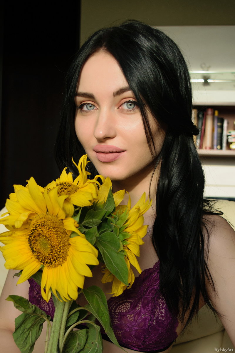 Елена, 24 года, 4 размер груди